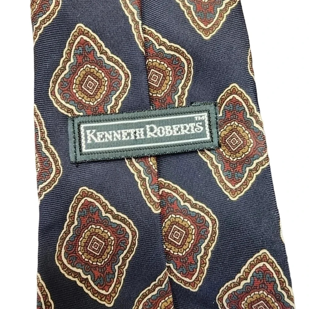 KENNETH ROBERTS VINTAGE NAVY PAISLEY MENS SILK TIE - Picture 4 of 6